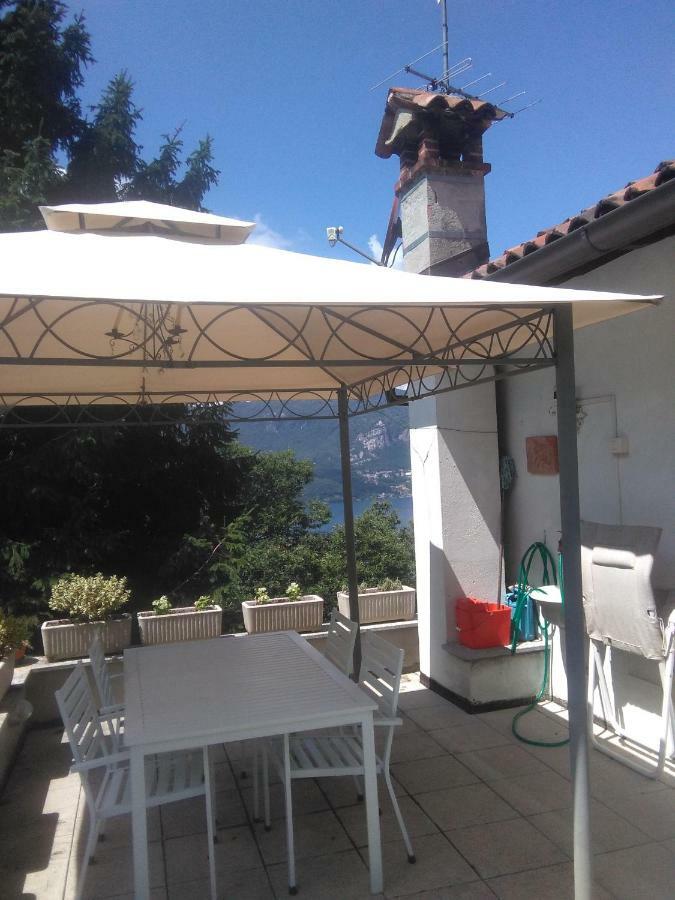 Terrazza Sul Lago Ameno Bagian luar foto